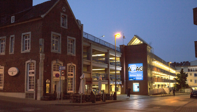 Ulrich simons - Parkhaus B&uuml;chel