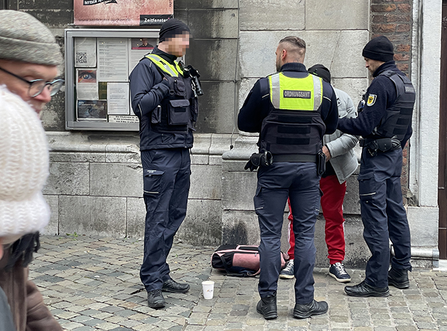 Bettler-Kontrolle an St. Foillan