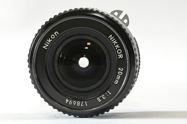 Nikkor 20 mm - f/3.5