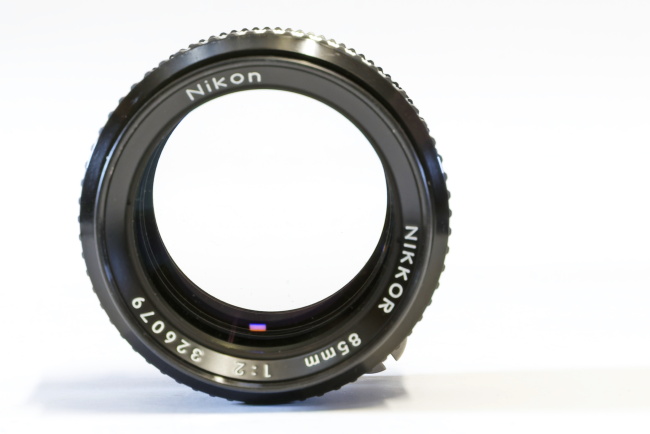 Nikkor 85 f/2